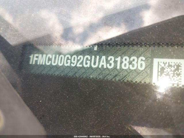 1FMCU0G92GUA31836 Ford ESCAPE SE