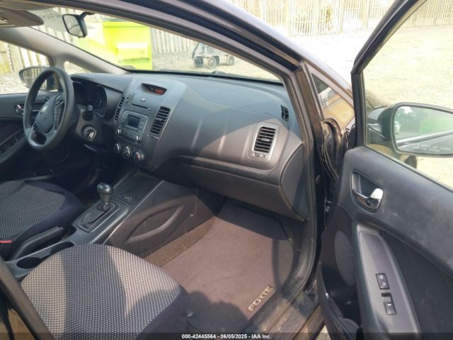 KNAFK5A8XG5606020 KIA FORTE LX