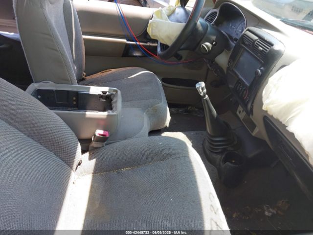 2000 FORD RANGER 1FTYR14C3YTB36068 Photo 4