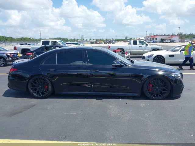 W1K6G7GB7MA019172 Mercedes-Benz m176
