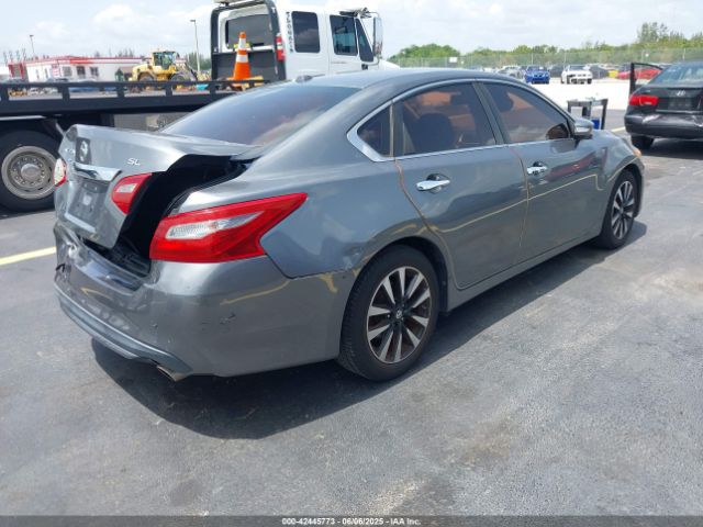 2018 NISSAN ALTIMA 1N4AL3AP0JC170549 Photo 3