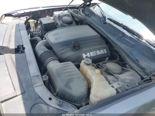 2019 DODGE CHALLENGER 2C3CDZBT4KH606174 Photo 9