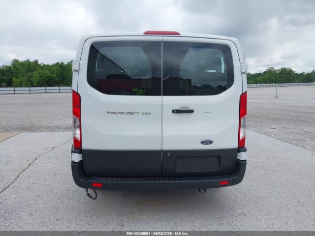 1FBAX2Y80MKA31866 Ford Transit-350 Passenger Van Xlt