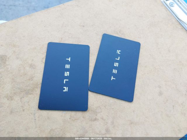 2023 TESLA MODEL Y 7SAYGDEE0PA065534 Photo 10