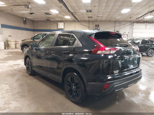 2022 MITSUBISHI ECLIPSE CROSS JA4ATVAA5NZ028163 Photo 2