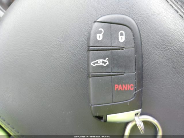 2016 CHRYSLER 200 1C3CCCAB7GN175420 Photo 10