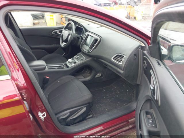 2016 CHRYSLER 200 1C3CCCAB7GN175420 Photo 4