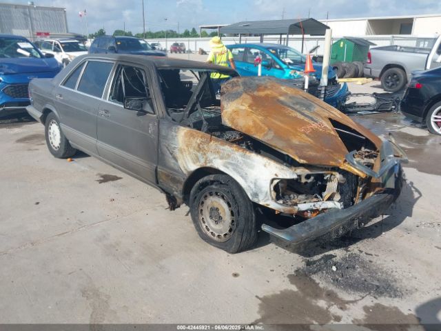 1990 MERCEDES-BENZ 560 WDBCA39E0LA505656