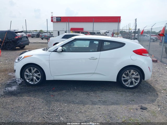 42445929 :رقم المزاد ، KMHTC6AD4GU297765 vin ، 2016 Hyundai Veloster مزاد بيع