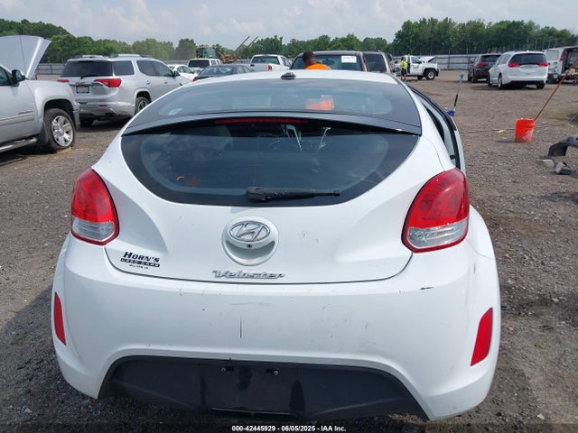 42445929 :رقم المزاد ، KMHTC6AD4GU297765 vin ، 2016 Hyundai Veloster مزاد بيع