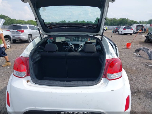 42445929 :رقم المزاد ، KMHTC6AD4GU297765 vin ، 2016 Hyundai Veloster مزاد بيع