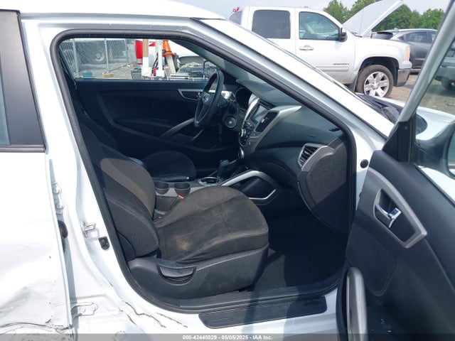 42445929 :رقم المزاد ، KMHTC6AD4GU297765 vin ، 2016 Hyundai Veloster مزاد بيع