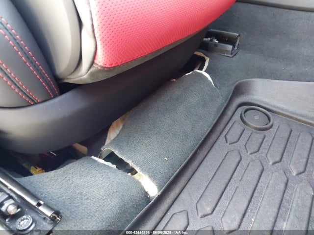 ZPBUA1ZL2NLA18676 Lamborghini Dhu