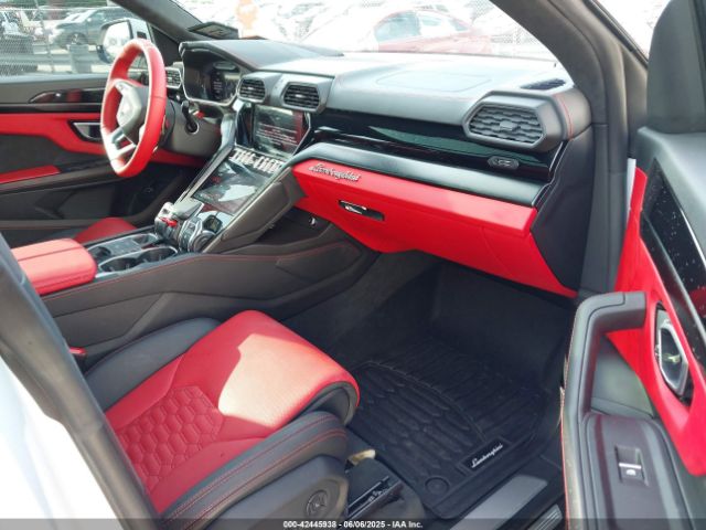 2022 LAMBORGHINI URUS ZPBUA1ZL2NLA18676 Photo 4