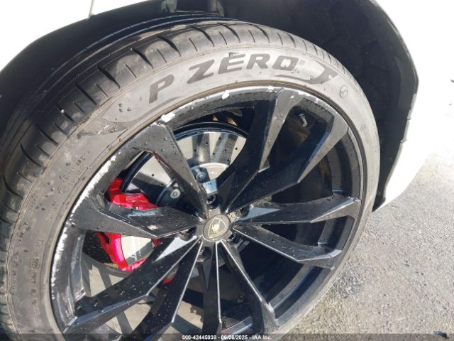 2022 LAMBORGHINI URUS ZPBUA1ZL2NLA18676 Photo 5