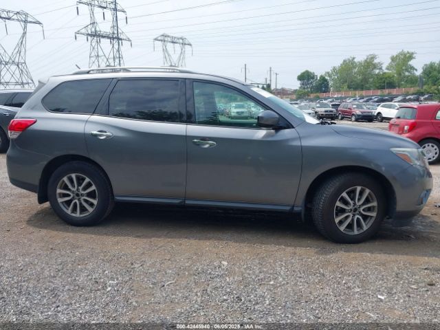 5N1AR2MM2FC678352 Nissan Pathfinder S