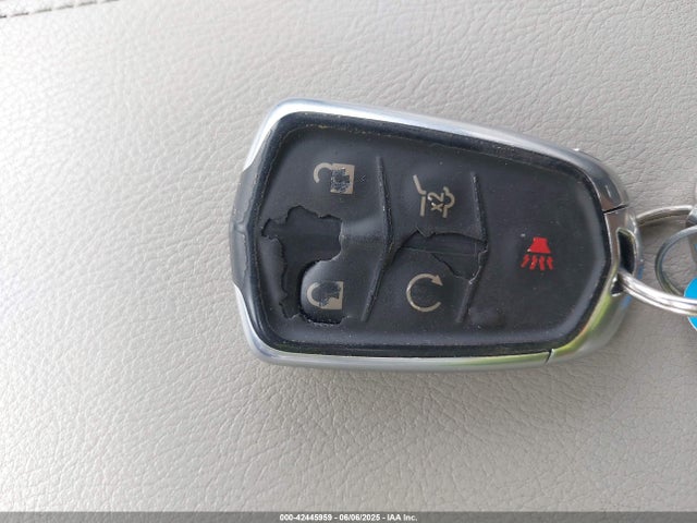 2021 CADILLAC XT4 1GYAZAR49MF022498 Photo 10