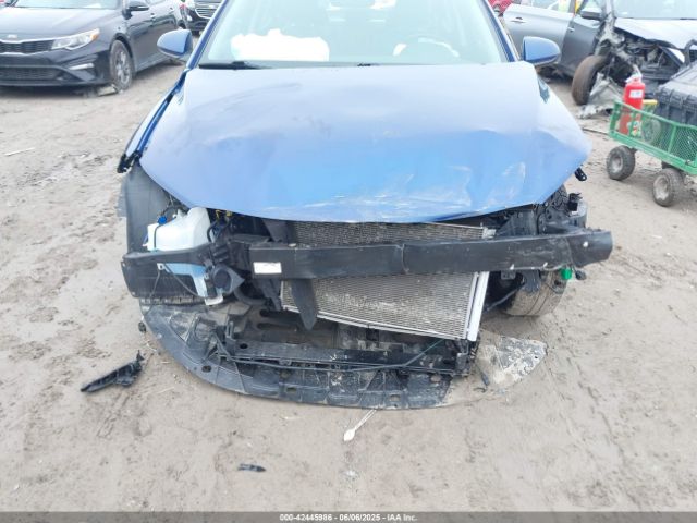 2018 HYUNDAI ELANTRA 5NPD84LF7JH275743 Photo 5