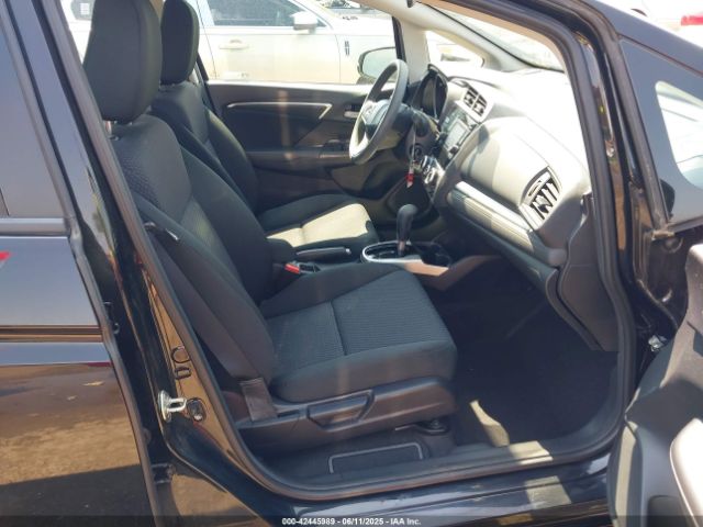 2019 HONDA FIT 3HGGK5H4XKM724020 Photo 4