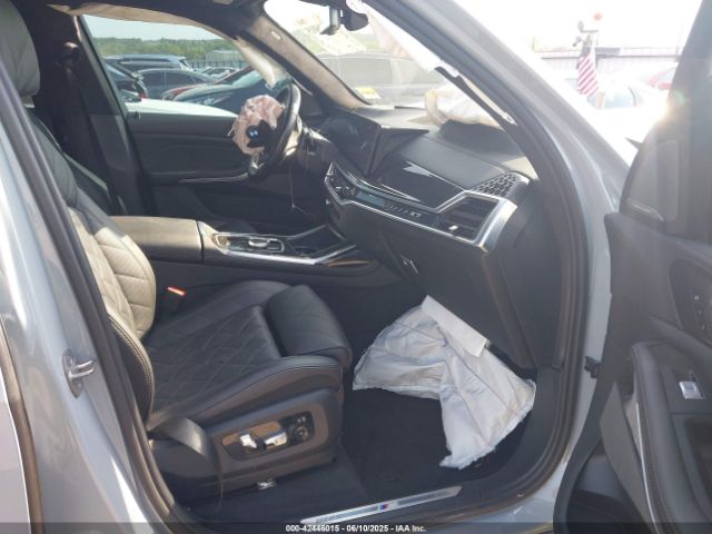 2023 BMW X7 5UX23EM03P9P71869 Photo 4