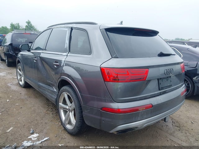 2019 AUDI Q7 WA1VAAF76KD000796 Photo 2