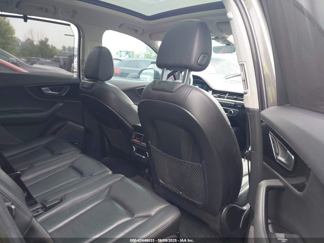 2019 AUDI Q7 WA1VAAF76KD000796 Photo 7