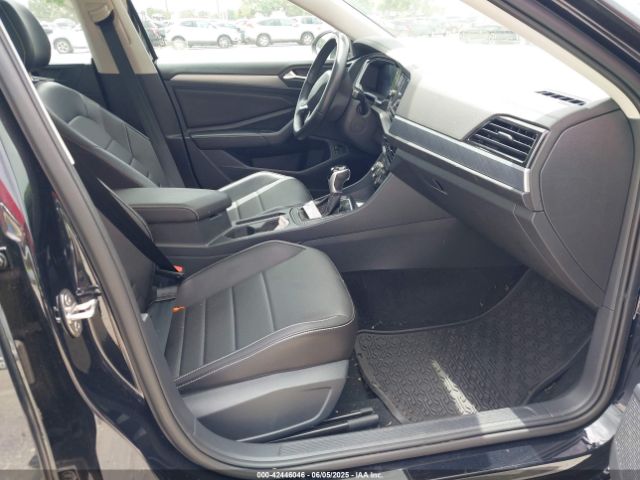2023 VOLKSWAGEN JETTA 3VW7M7BU3PM037141 Photo 4
