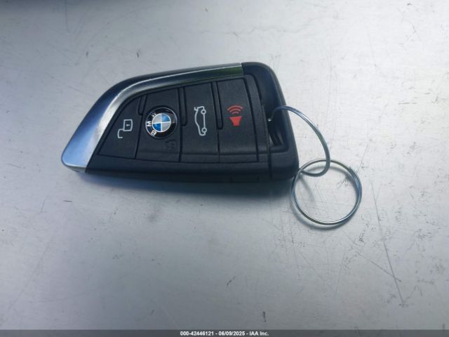 2022 BMW 330I 3MW5R1J02N8C36143 Photo 10