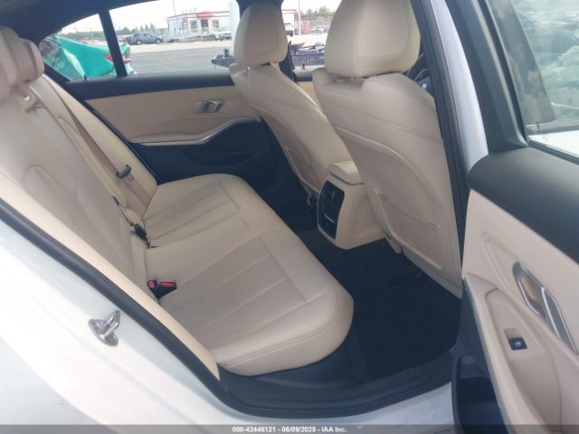 2022 BMW 330I 3MW5R1J02N8C36143 Photo 7