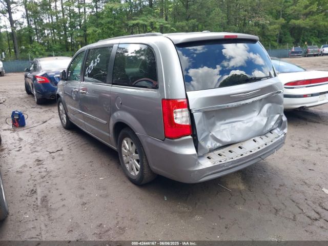2015 CHRYSLER TOWN & COUNTRY 2C4RC1BG8FR661384 Photo 2