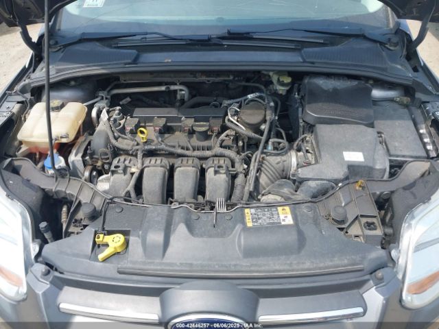 1FADP3K22EL326648 Ford FOCUS SE