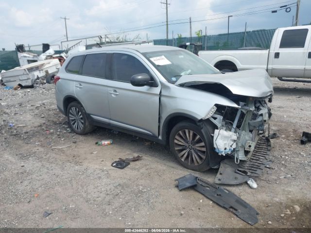2020 MITSUBISHI OUTLANDER JA4AZ3A3XLZ027723 Photo 0