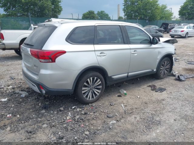2020 MITSUBISHI OUTLANDER JA4AZ3A3XLZ027723 Photo 3