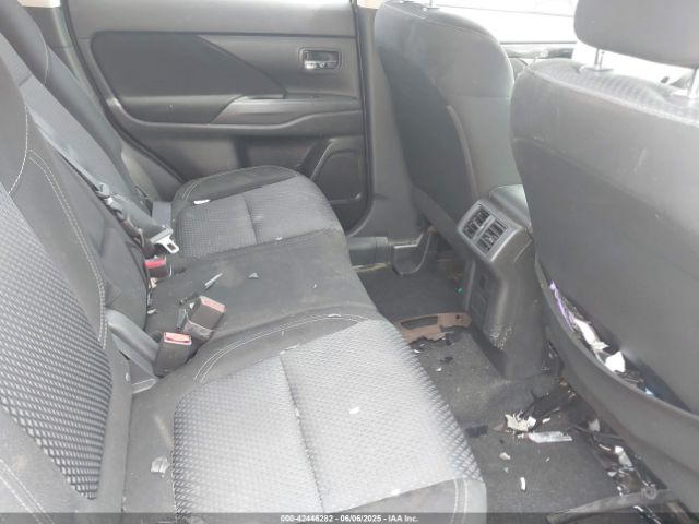 2020 MITSUBISHI OUTLANDER JA4AZ3A3XLZ027723 Photo 7