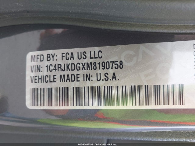 1C4RJKDGXM8190758 Jeep GRAND CHEROKEE L