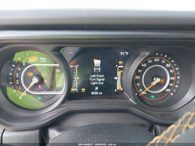1C4PJXEN9SW529245 Jeep Wrangler 4-door Sahara 4x4
