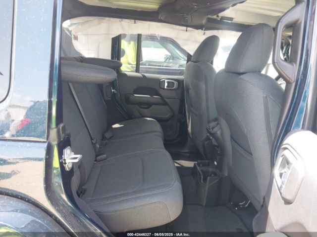 1C4PJXEN9SW529245 Jeep Wrangler 4-door Sahara 4x4