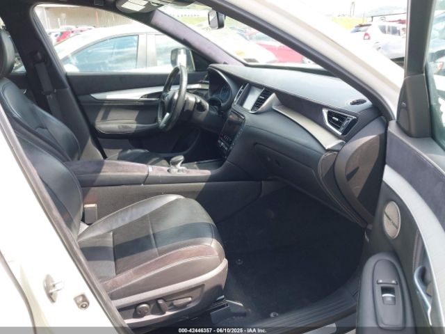 2019 INFINITI QX50 3PCAJ5M3XKF102963 Photo 4