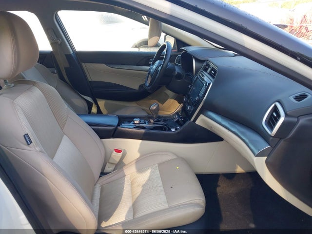 Nissan 2017 2017 1N4AA6AP6HC370269 Image 5