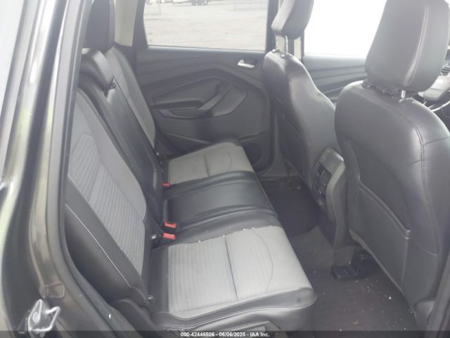 1FMCU0GD7JUB40899 Ford ESCAPE SE