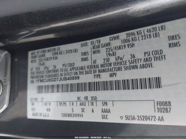 1FMCU0GD7JUB40899 Ford ESCAPE SE