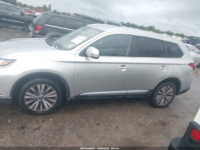 Mitsubishi mivec 2019 JA4AZ3A37KZ041903 Image 14