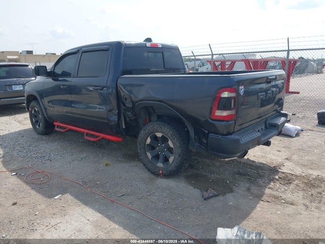 RAM 1500 2019 1C6SRFLT2KN551194 Image 3