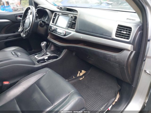 5TDJZRFH3HS512047 Toyota Highlander Xle