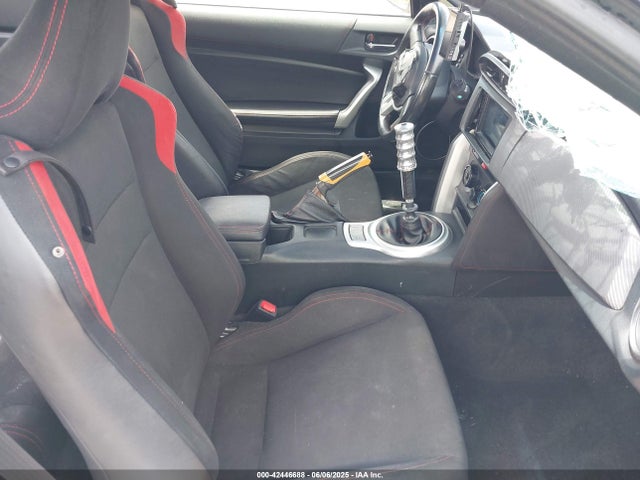 JF1ZNAA1XG9707527 Scion fa20