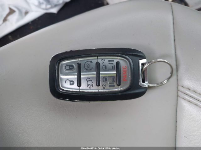 2021 CHRYSLER VOYAGER 2C4RC1DGXMR547560 Photo 10