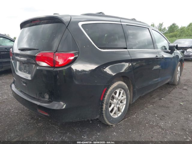 2021 CHRYSLER VOYAGER 2C4RC1DGXMR547560 Photo 3
