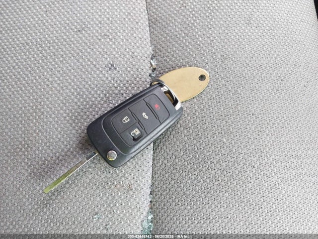 1G1PA5SGXE7124660 Chevrolet lwe