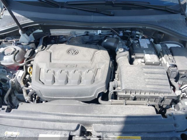 3VV2B7AX9RM123637 Volkswagen Tiguan 2.0t Se/2.0t Wolfsburg Edition