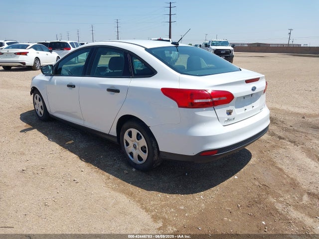 Ford Focus 2016 1FADP3E24GL372254 Image 15